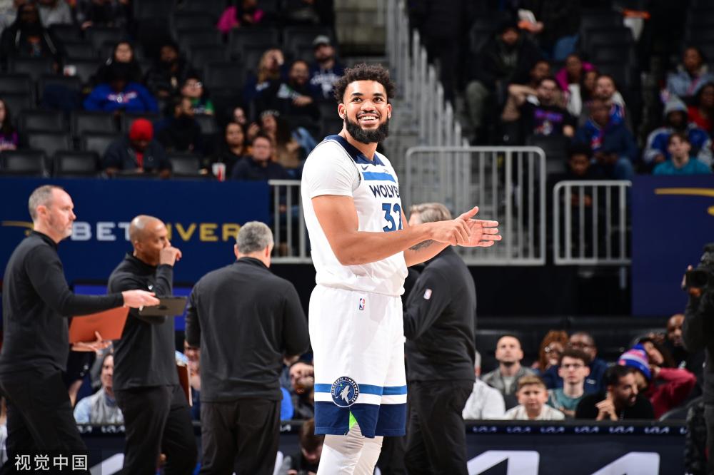 法媒：都灵已经接触阿德利，米兰也希望近期将球员出售.