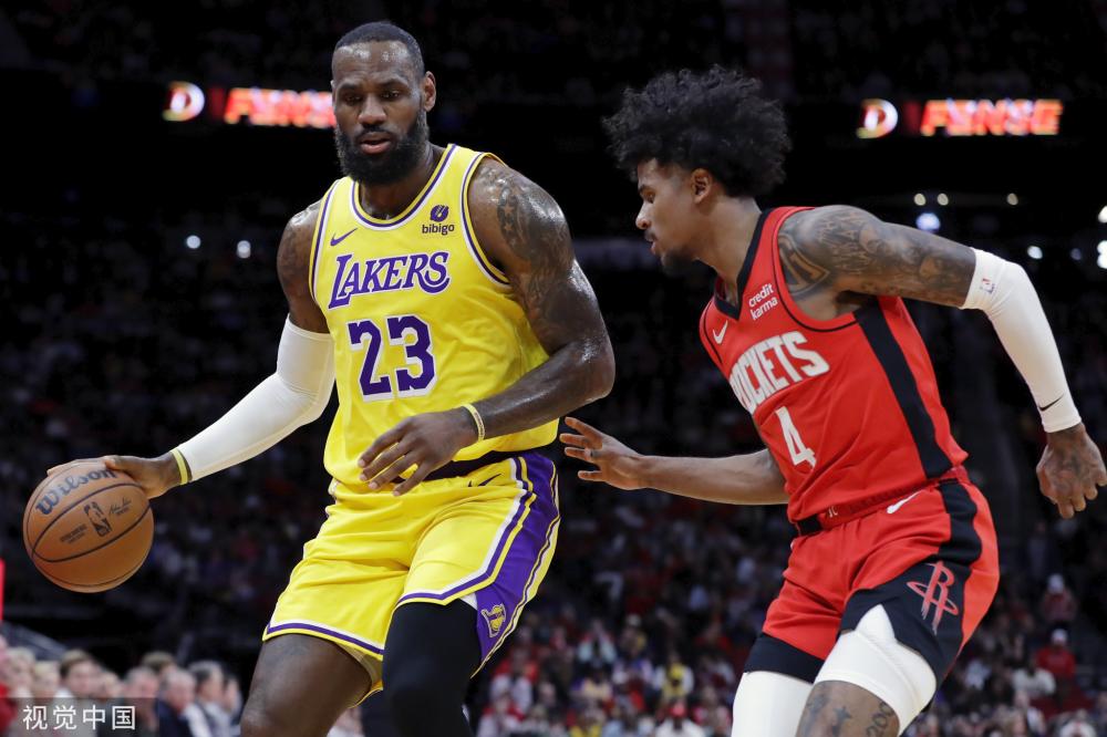 阵容翻新！曼联新赛季可能的阵容与厚度：.