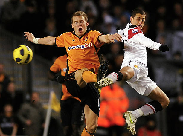 萨哈：曼联该签下大马丁，他是那种能给球队带来自信的球员.