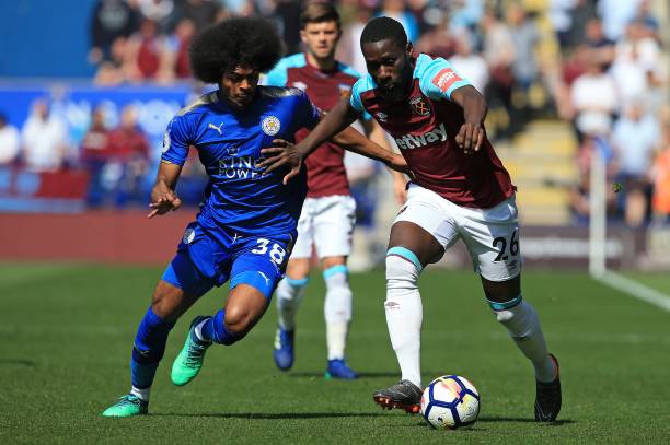 伯恩利凭借 伯恩利凭借